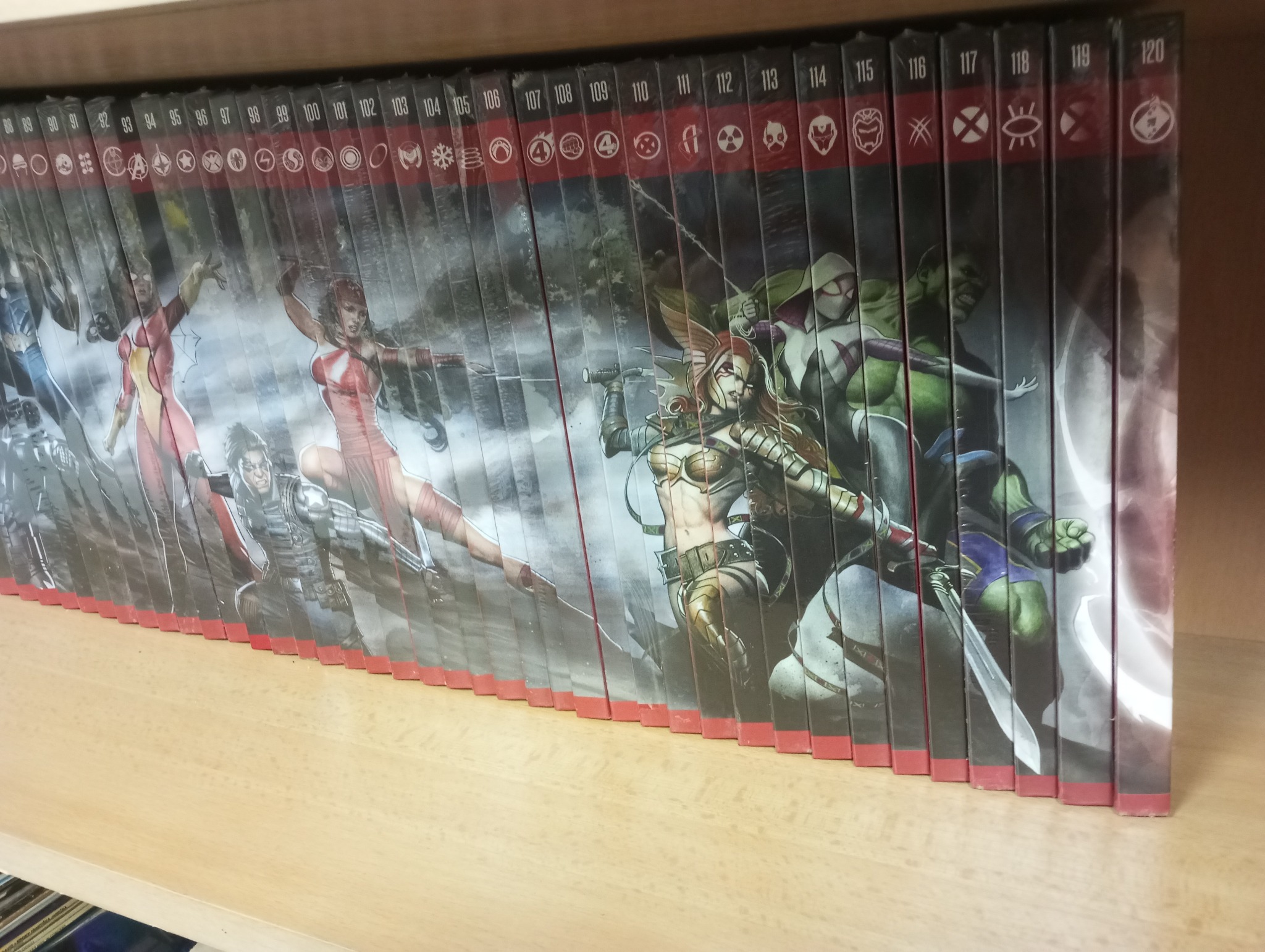 Nejmocnější hrdinové Marvelu – kompletní kolekce 120 knih v původní fólii